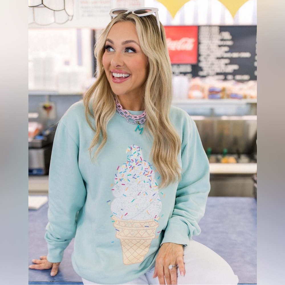 Living Fully Ice Cream Cone Sweatshirt XL